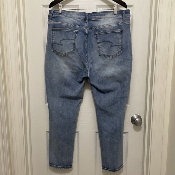 Time And Tru Light Wash Skinny Jeans Distressed Stretchy Women's Size 20 - Picture 2 of 11